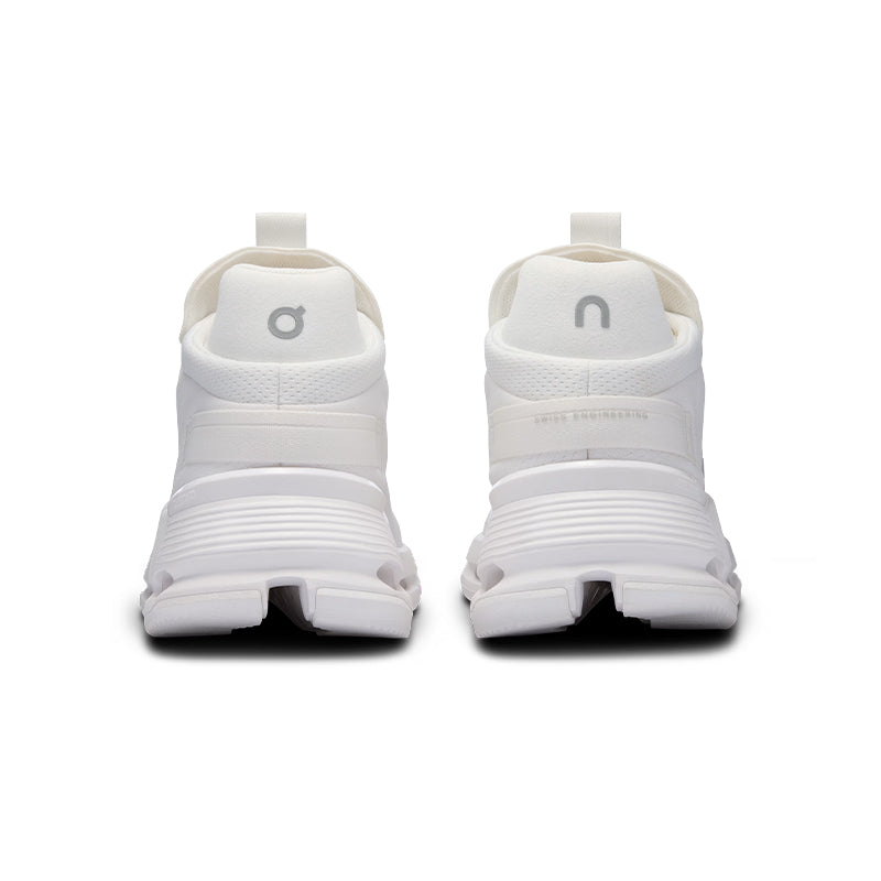 On Cloudnova 2 All Black sneaker - studio product shot