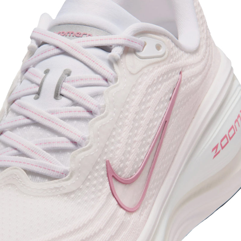 Nike Vomero Plus Sail University Cow Print – Sneakers